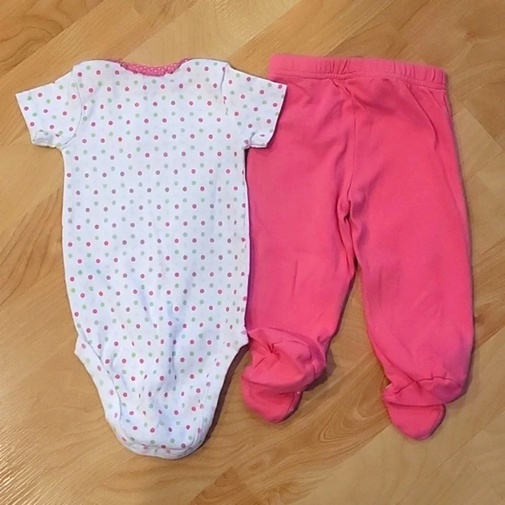 Carter's 6 month strawberry baby matching set